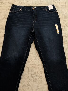 Sonoma High-Rise Straight Dark Blue Jeans